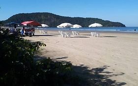 Confortável Casa na Praia do Indaiá Bertioga